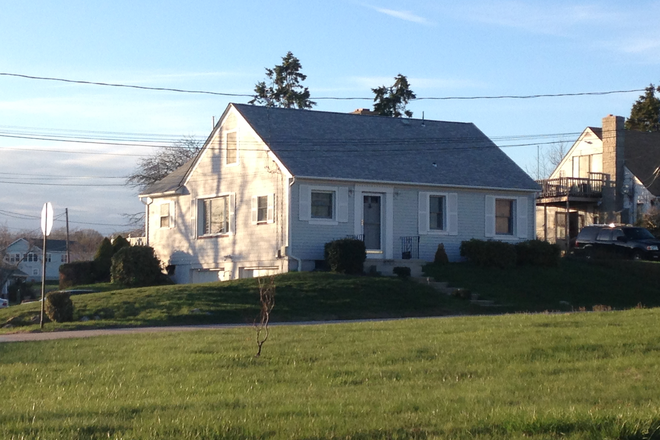 On a corner lot, on Dudley c/o Hemlock - 15 Dudley Drive Narragansett, RI 02882 House