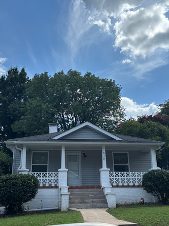 front of house - Historic Renovated 3 bedroom/ 2 Bath Durham Home, Close to downtown, Great light!