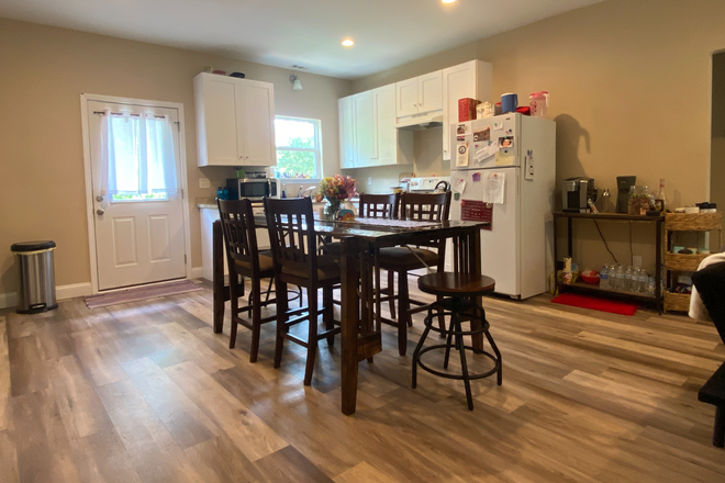 Kitchen - 229 Yellowbluff Road House