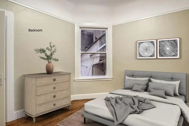 the bedroom in question - Crib ? 15 min from campus