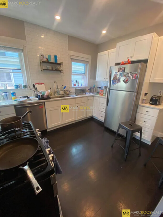 Call NOW for showings! 617-236-8600 - BROMFIELD ST - FURNISHED 6BR DUPLEX AVAIL *6/1/2026* W/ 2 BATH, LNDRY IN BLDNG, PRKNG, CLEANING INC! Apartments