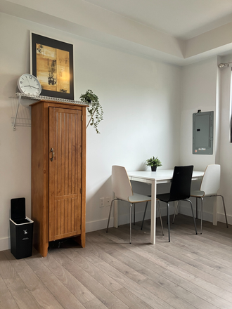 Dining/Living area - 3 Bedroom 1 Bathroom Apartment Available