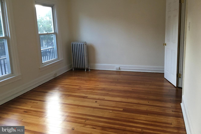 Bedroom 2 - Private Room in 3BR Apartment - Great Bryn Mawr Location