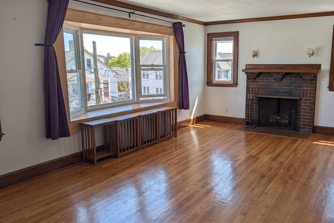 Living Room 1 - Spacious 4bd/2ba, NO BROKER FEE | 10-Min Bus 71+73 to Harvard Sq | In-Unit Laundry & Parking Condo