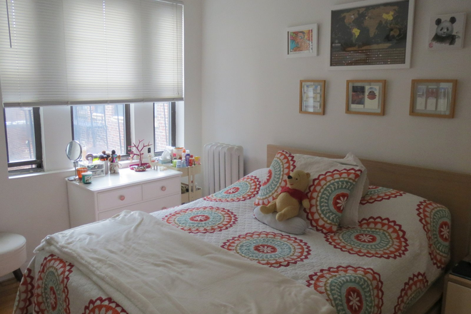 3 Bedroom Apartment on Westland Ave. - NO Broker's Fee!!  -  Bright Spacious 3 BR on Westland Ave - Available on 9/01 Apartments