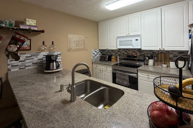 Photo - Asbury Hills Condominiums-2428 E. University,  Unit 807