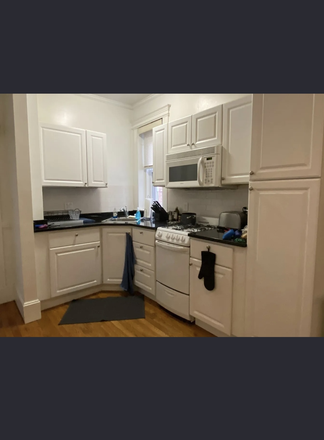 Kitchen - 26 Hemenway, Unit 36. 2 Bed, 1 bath. 2 min walk to Berklee. Apartments