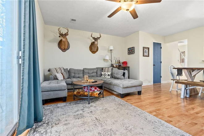 Photo - 1096 Chinook Street Townhome