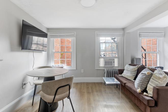 Studio - Studio Apartment in Beacon Hill