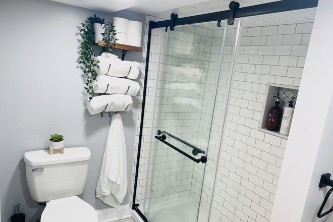 Bathroom - Furnished 2BR basement apt-Washington Rd-Princeton