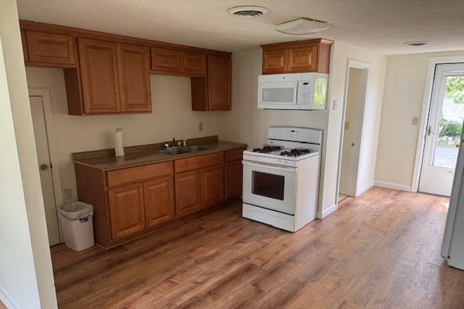 Kitchen - 2-BR on State Rd (Rt. 6) just down the road from campus Apartments