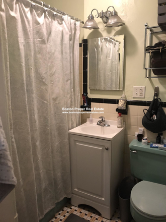 a - Right by Berklee, Back Bay and Symphony *no fees Condo