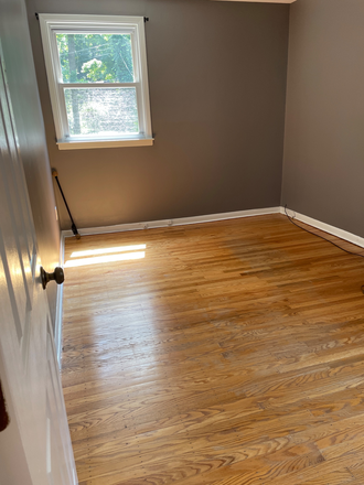 Bedroom - Share Private Home near campus.