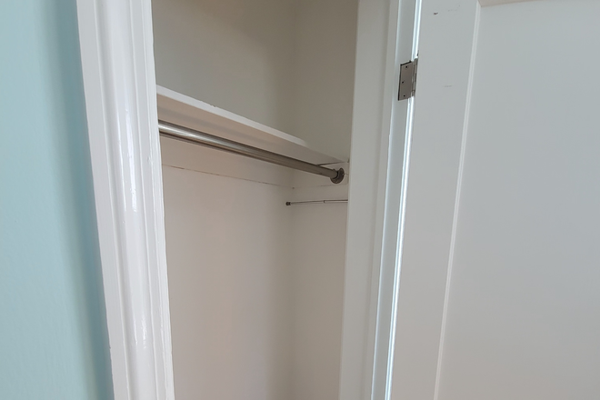 Bedroom closet - One room in Quite Single family home