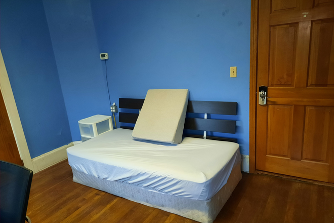 bedroom - DSG Properties, LLC Townhome