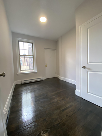 Call call or text Arezou at 617-584-7817 - Modern and newly renovated 3 bed on Clearway street!NO BROKER FEE!!! Apartments