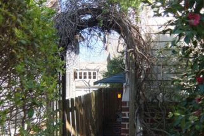 Private Entrance - Private 1 BDRM Apt. at a home in Lake Claire near Emory located at 277 Mathews Ave, NE, Atl, 30307