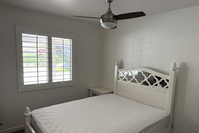 Bedroom 2 - Private Furnished Bedroom in Beautiful Quiet Home