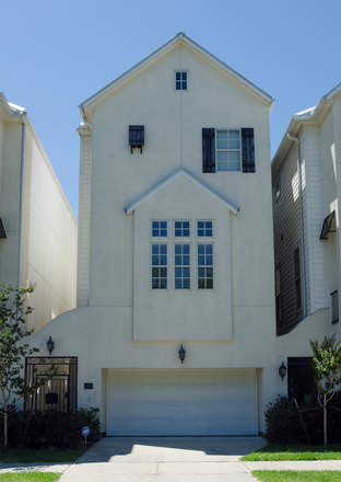 Located in Medical Center Area, close to Hermann Park and HEB - 4 Beds Single House - Medical Center