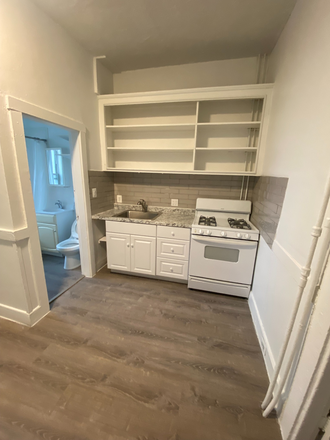Kitchen - East Cambridge 1 Bed with In-Unit Laundry Apartments