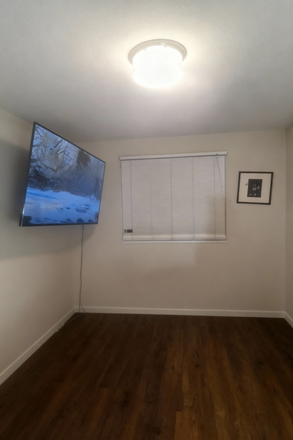 Bedroom - 3 bedroom 2 bathroom with a 2 car garage House for Rent