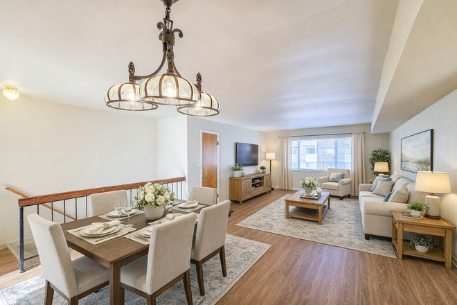 Dining Room - 2BR condo-Bradley Ct-Princeton