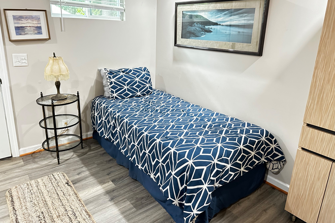 Room 1- Carriage House Private 1/2 bath - Medlock Park- Furnished Room-All Utilities Inc. $795 Close to Shuttle Great for student without car! House