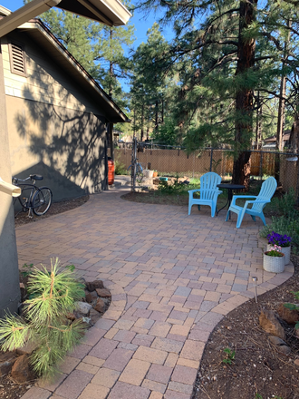 patio, entrance to your private room - Private (furnished) room for sublet