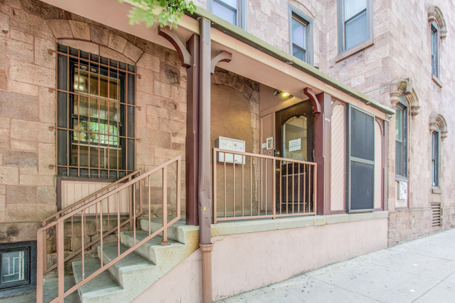 Photo - University City Associates Apartments