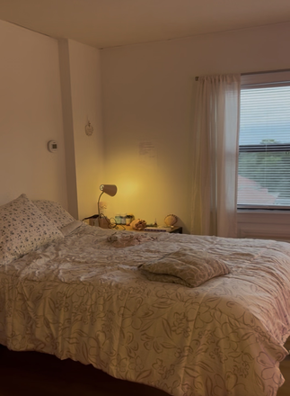 Bed - Awesome Sublease Deal - Next to Rec Center - Available August - Or sooner