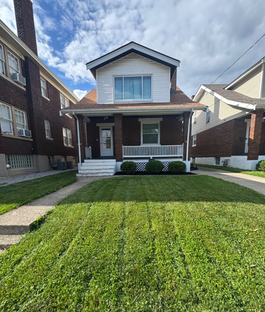 1814 Williams Avenue - Xavier Updated Rental - 4 Bedroom, 2 Bath - Three Blocks from Campus - Available July, 2027 House