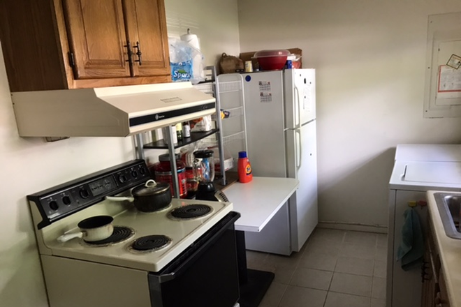 kitchen - Room for Rent