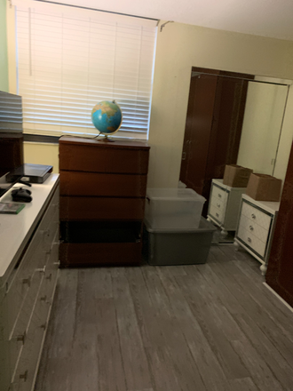 Furnished Private bedroom with Trundle bed for more spacerund - Clean Quiet Room with Private Bath in Gated Lake Community Condo