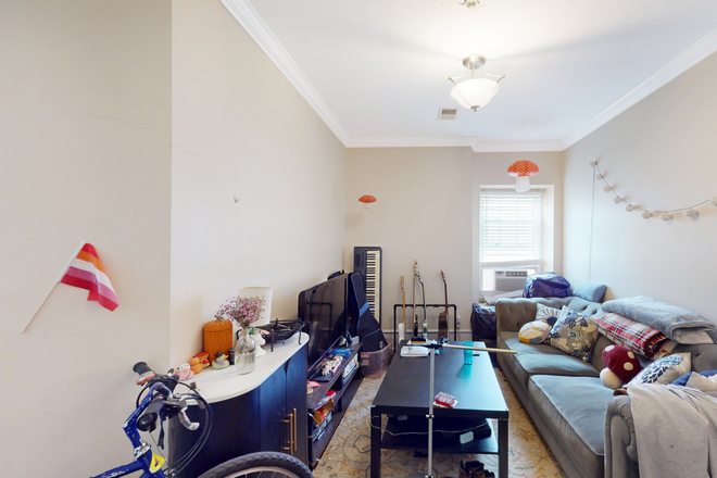 Call NOW for showings! 617-236-8550 - SHAWMUT AVE - *NO FEE* LRG MODERN 3BR/1BA NEAR RUGGLES, CAMPUS W/ LNDRY IN BLDNG AVAIL *9/1/2026* Apartments