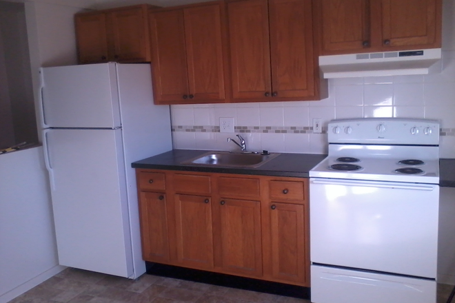 Kitchen - Aug. 1 One Bedrm apt, Heat Incl, Laundry in bldg, newer floors, kitchen, Views, near campus