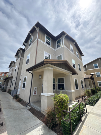 Outside view - ACC Camino Del Sol bedroom with private bathroom