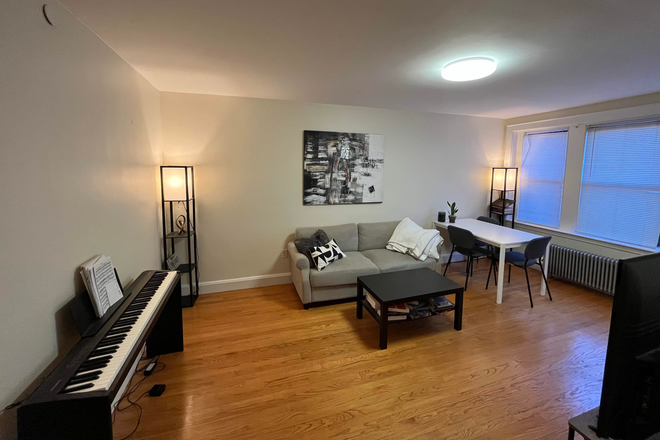 Living room with furniture (Unit is currently unfurnished- message if interested in renting the unit furnished) - Beautiful 1 Bedroom Apartment Next to Harvard Law School