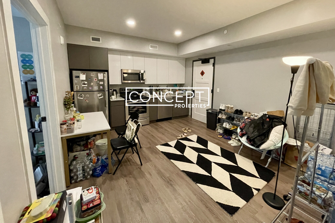 100 Hemenway #201 - [Aug 25th move-in ->> Skip 9/1 chaos] No broker fee 2 beds on HEMENWAY [Heat and water included]]