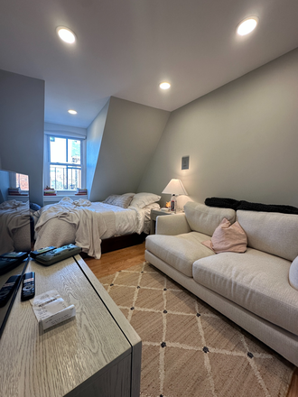 view from front door - Beacon Hill Beauty Apartments