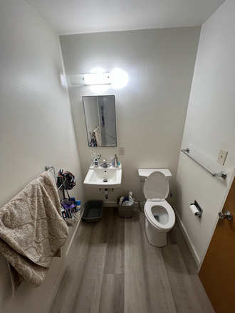 Bathroom Toilet - $1150 – Single room in shared Northside apartment – walk to campus, Safeway, berkeley way west