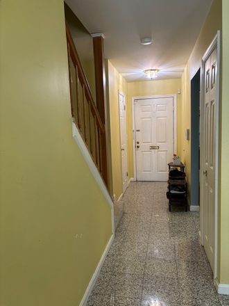 Foyer, leads to Kitchen, Dining Room, Living room, and Upstairs Bedrooms - STUDENT HOUSING/YOUNG PROFESSIONALS Townhome