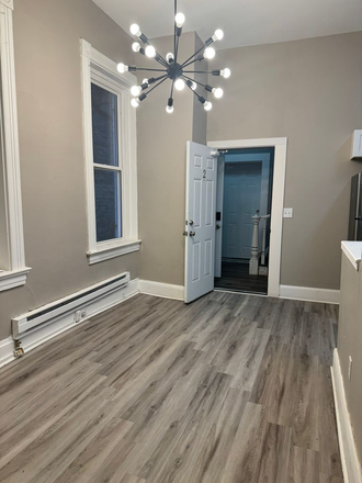 Living room/kitchen - One bedroom minutes from main campus!