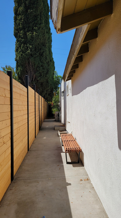 Sidewalk way to in unit. - Private Guest House  7 mins from Chapman University