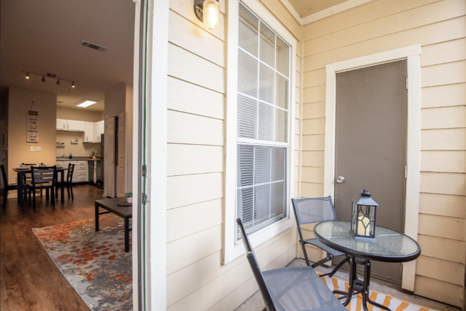 Patio - The Heights Apartments