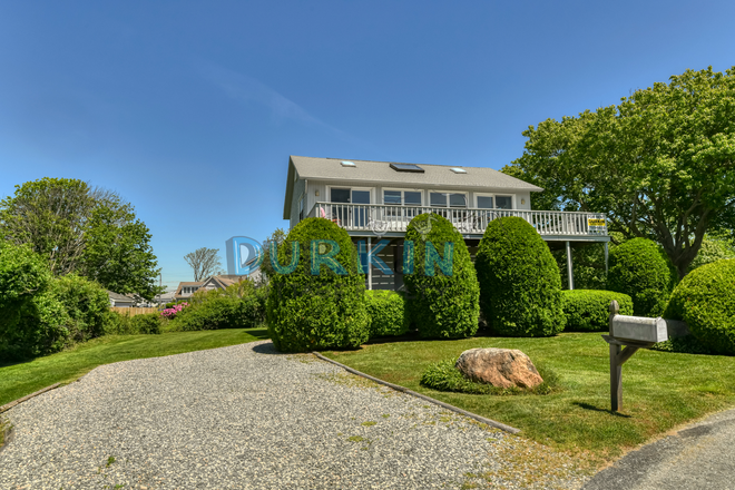 Exterior - Luxury College Living, Impecable View from 38' Deck House