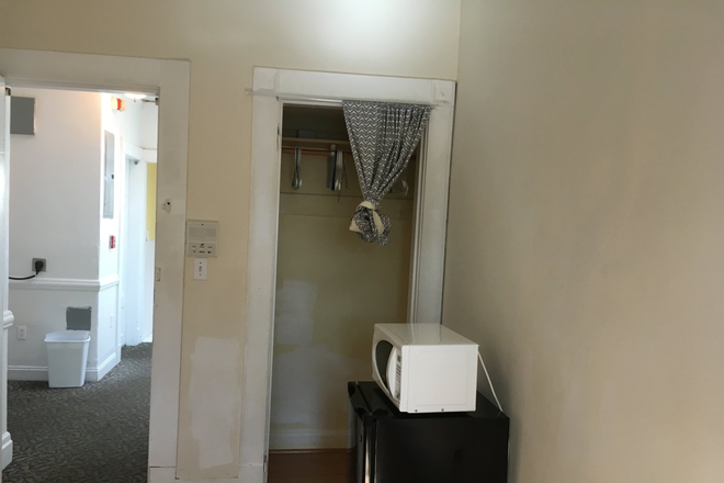 Closet, minifridge, microwave - Private Room w/ shared bath on St Stephen St Apartments