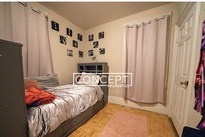 Room 2 - Housing Available for students Near Mission Hill (Female Roomate Only) Townhome