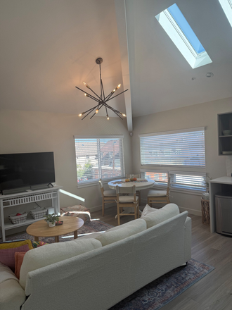 Living room with furniture - Spring 2026 Sublease on the Hill - 2 min from campus Option for summer sublease as well