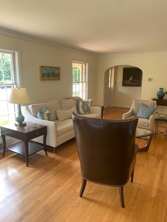 Living Room 1 - Sublease for June-July 20, 2026 (May start possible) - 3 min from UVA Law, 7 min from Medical Center