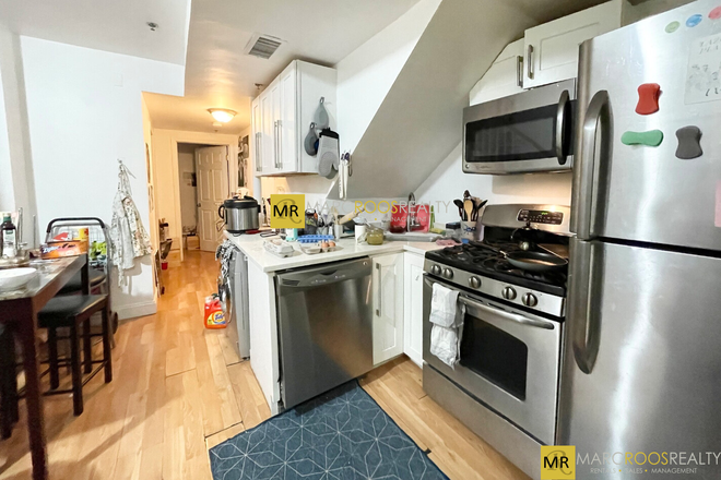 Call NOW for showings! 617-236-8550 - NORTHAMPTON ST - *1/2 FEE* RNOVATED 3BR DUPLEX IN SOUTH END W/ 3 BATHS, LNDRY IN UNIT FOR *9/1/2026* Apartments